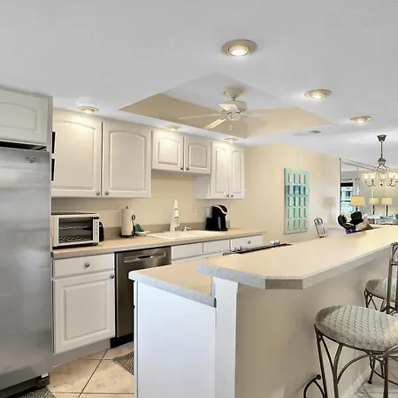 Atlantic Avenue Condos New Smyrna Beach Room photo