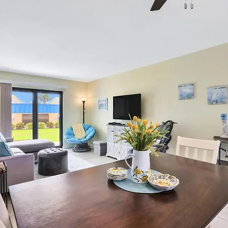 Atlantic Avenue Condos New Smyrna Beach Room photo